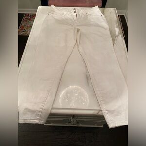 Kenar White Ankle & Cropped Jeans